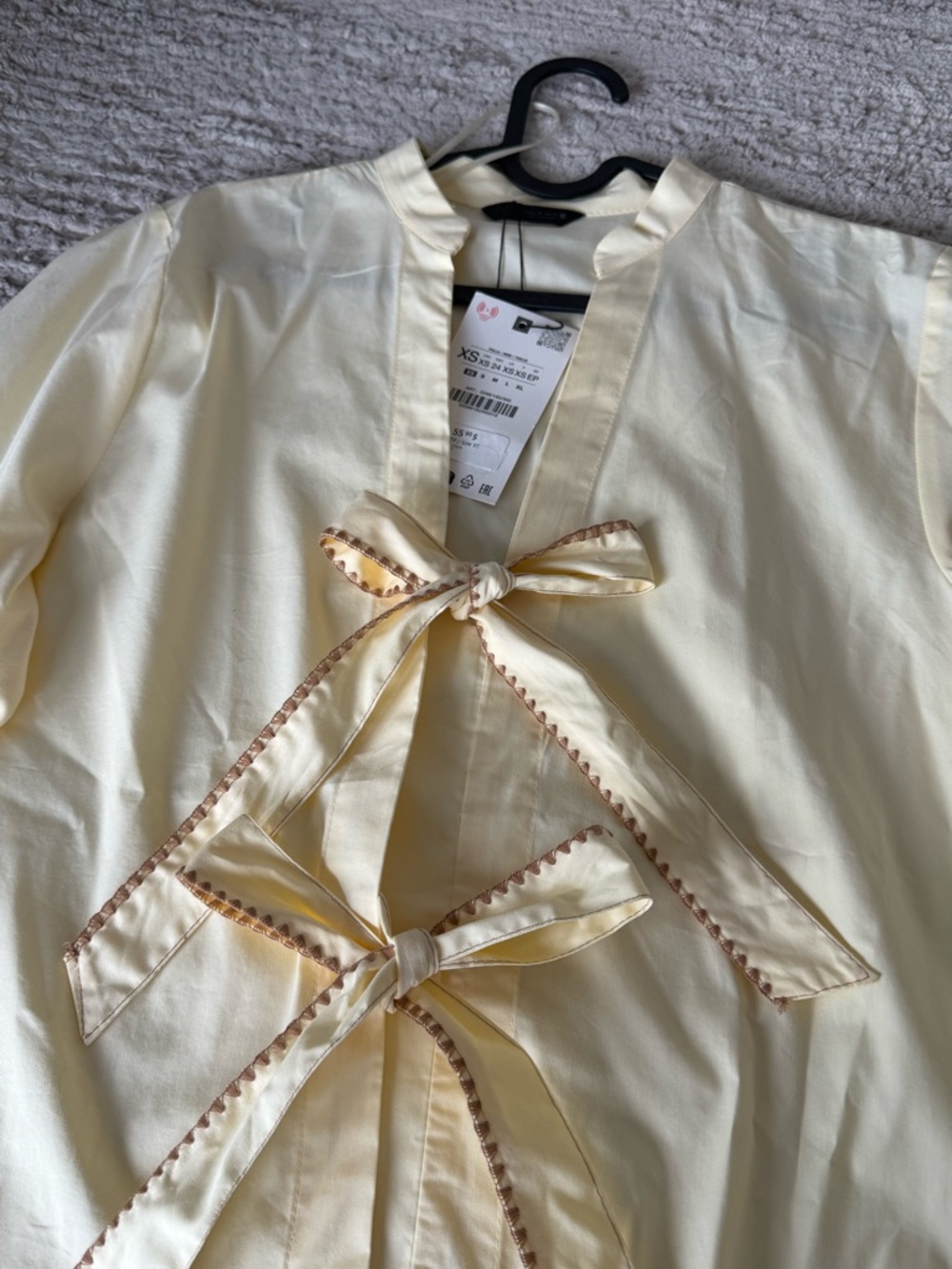 Zara Cream Tie-Front Blouse with Brown Trim